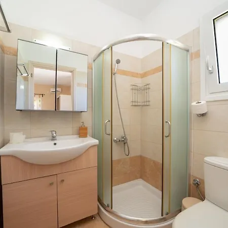 Aggelina's Apartman Xi Beach